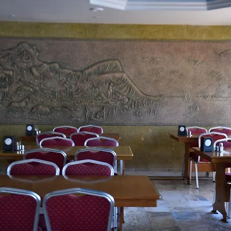 Отель Cidihan 3*